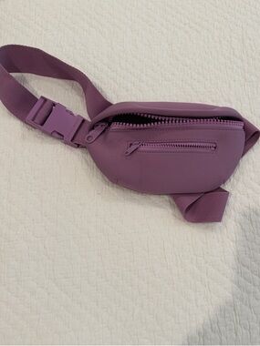 Dagne Dover fanny pack